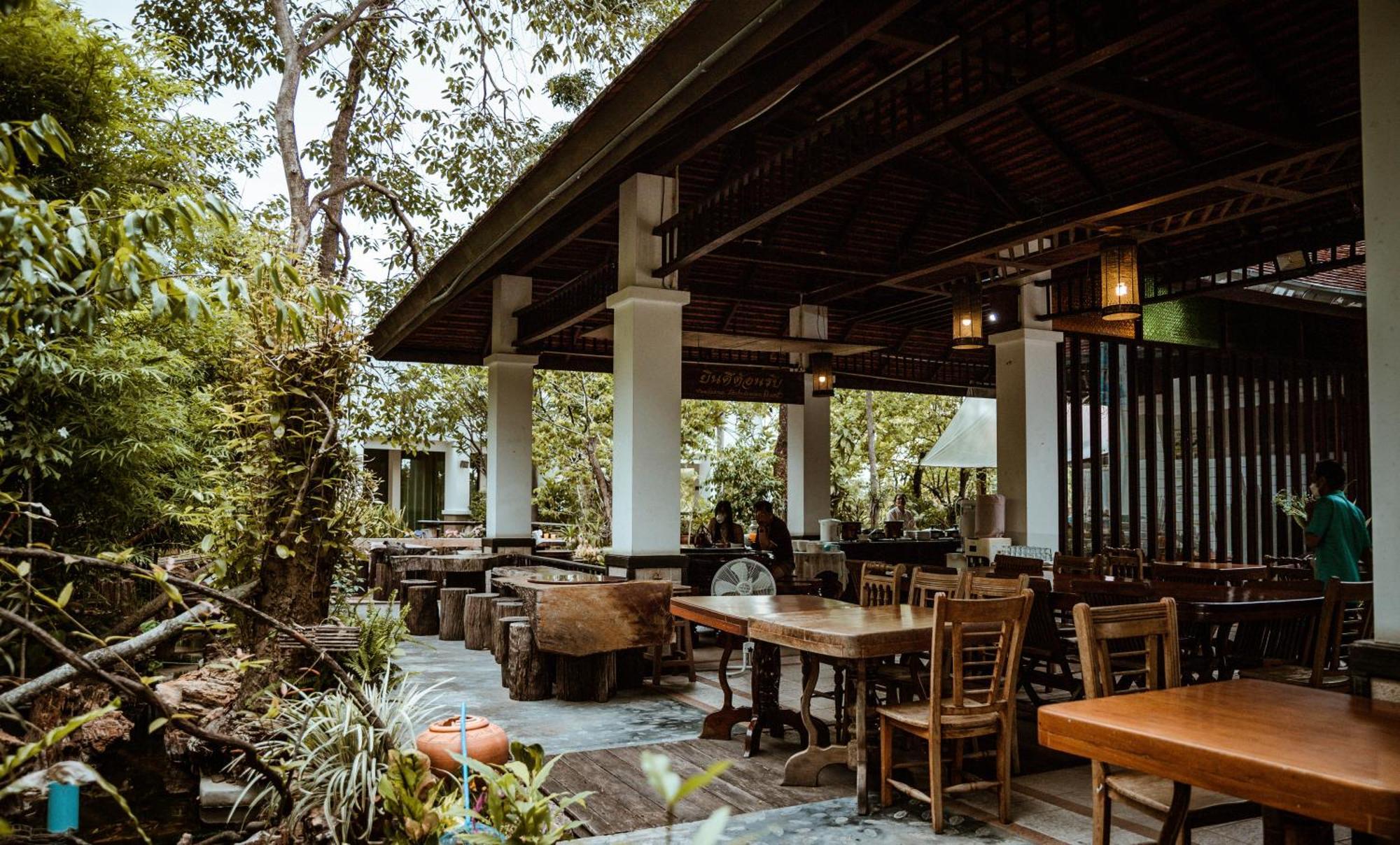 Tak Andaman Resort & Hotel ภายนอก รูปภาพ