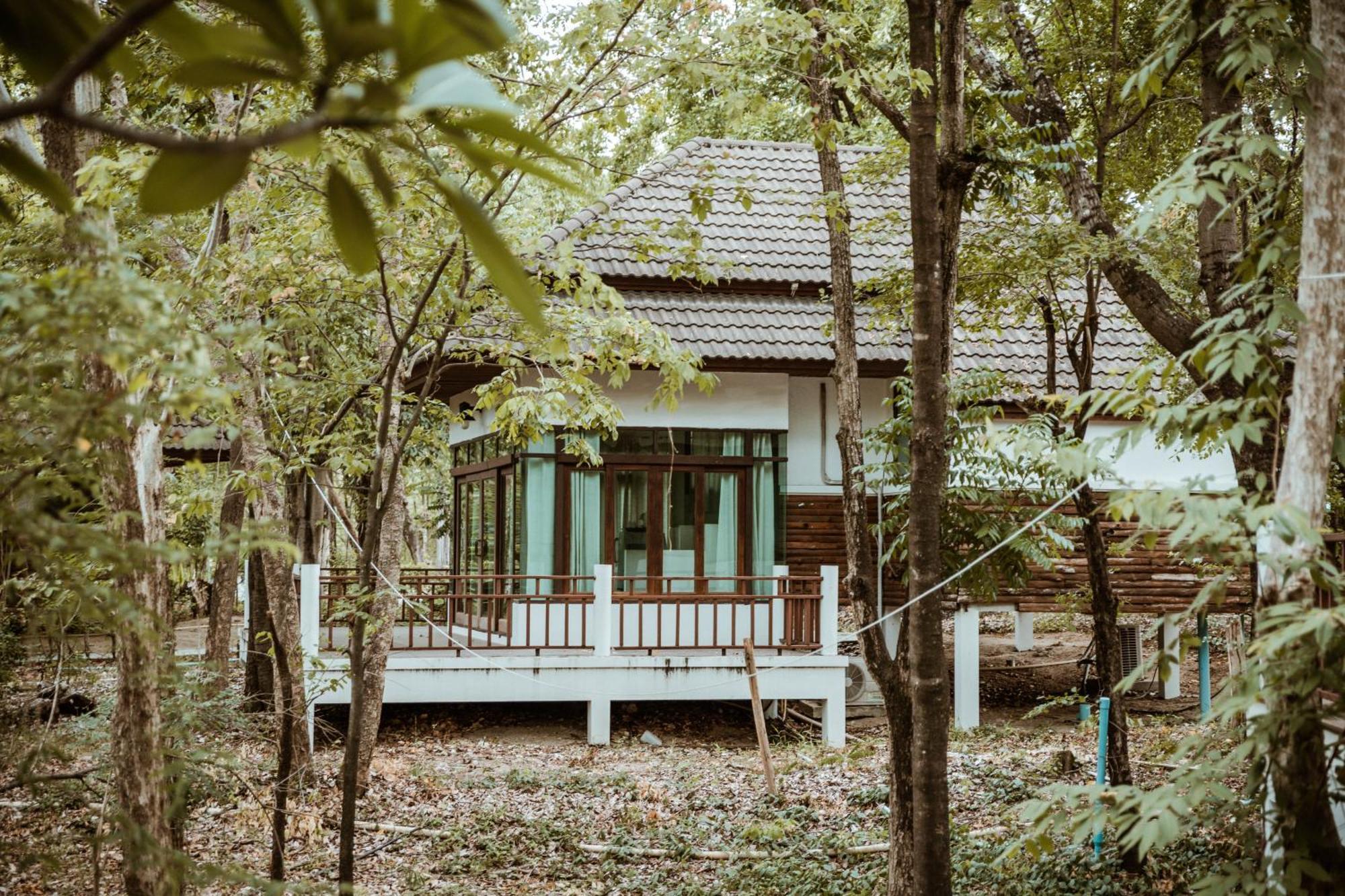 Tak Andaman Resort & Hotel ภายนอก รูปภาพ
