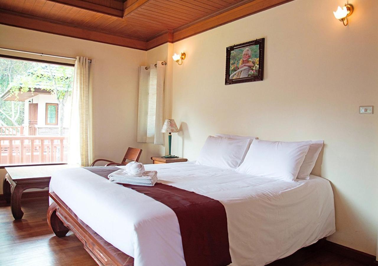 Tak Andaman Resort & Hotel ภายนอก รูปภาพ