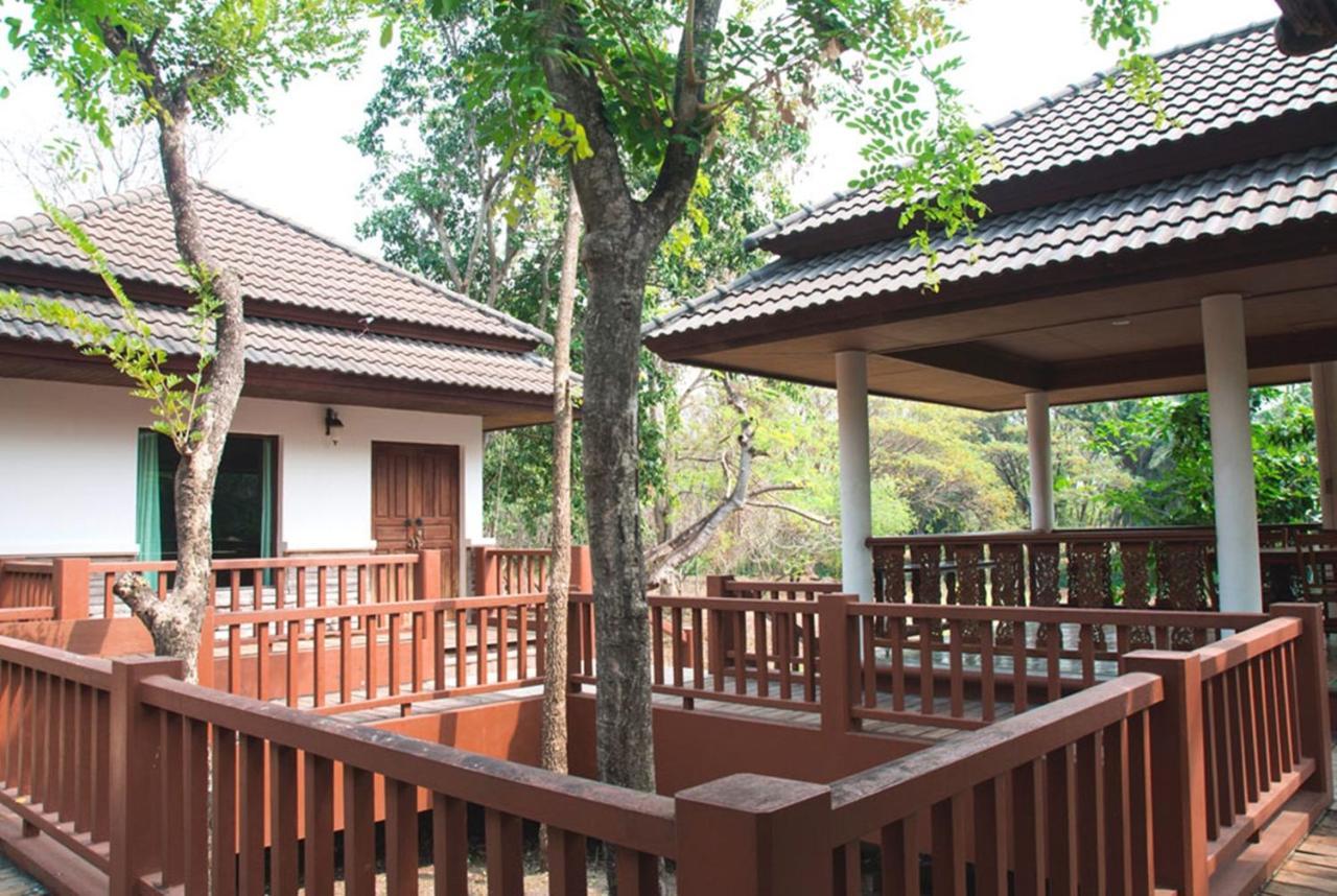 Tak Andaman Resort & Hotel ภายนอก รูปภาพ