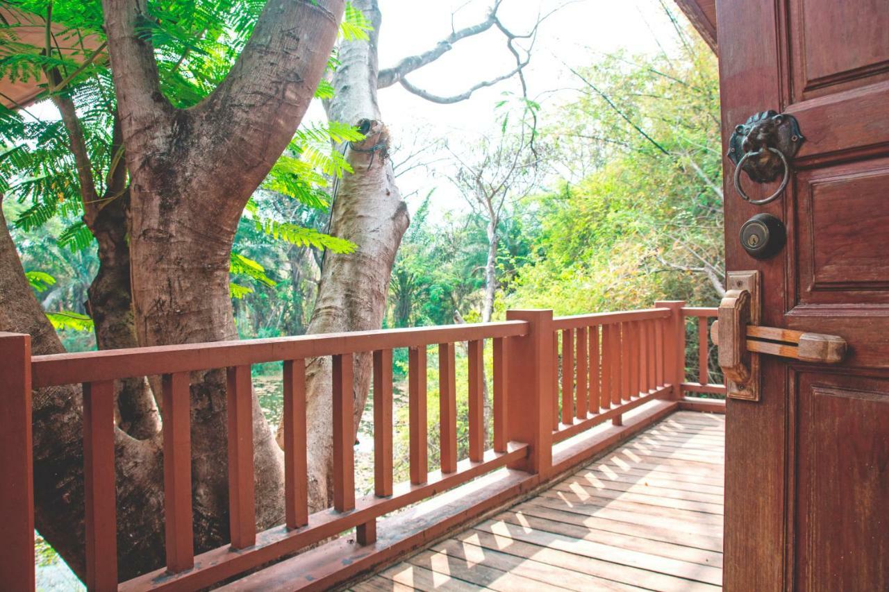 Tak Andaman Resort & Hotel ภายนอก รูปภาพ